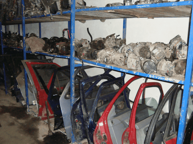 AUTO BUM-AUTO CZĘŚCI UŻYWANE ARTUR PONIKOWSKI