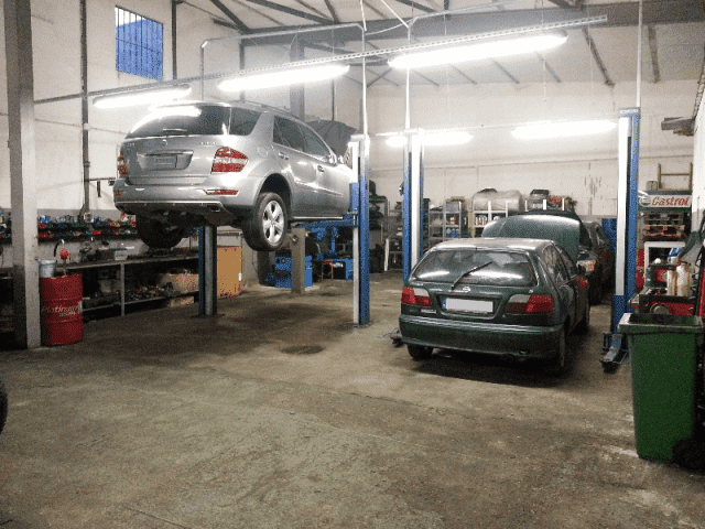 AUTO CENTRUM Marcin Piotrowski