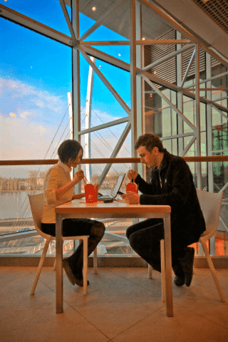 Wok To Walk - Restauracja Makaroniarz Candello