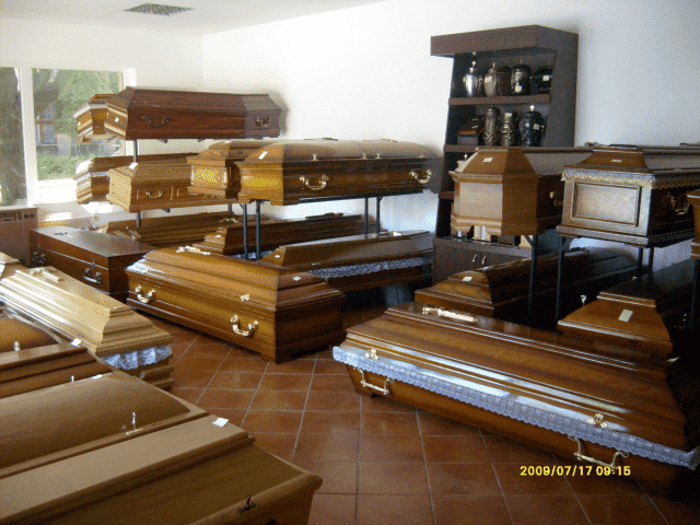 Calia. Całodobowe usługi pogrzebowe, usługi cmentarne, nagrobki