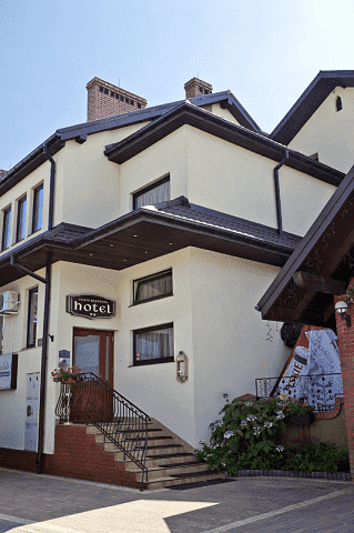 Hotel & Restauracja "Rypsówka" s.c. Magdalena Zapolska, Edmund Złocki