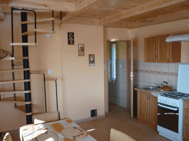 POKOJE GOŚCINNE ANNA LASAK