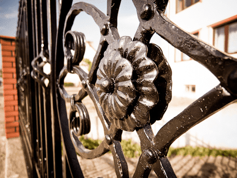 Stal-Bud. PUPH. Obróbka metalu, spawalnictwo. Osmałek R.