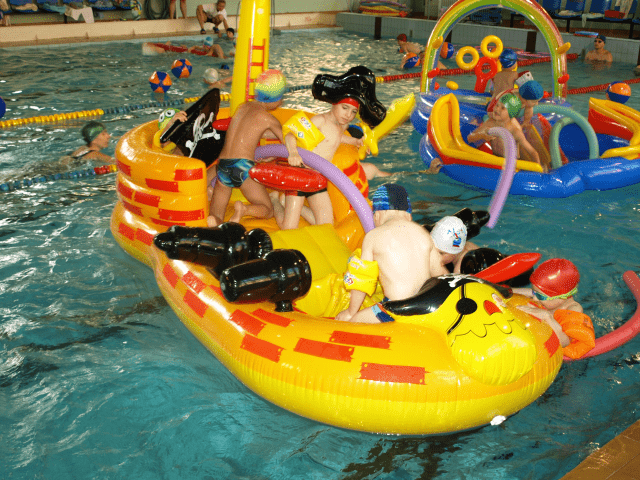 STENRO Nauka Pływania i Gimnastyka w Wodzie Stencel Romana