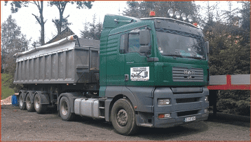 Transport Ciężarowy w Kamiennej Górze. Usługi koparką.