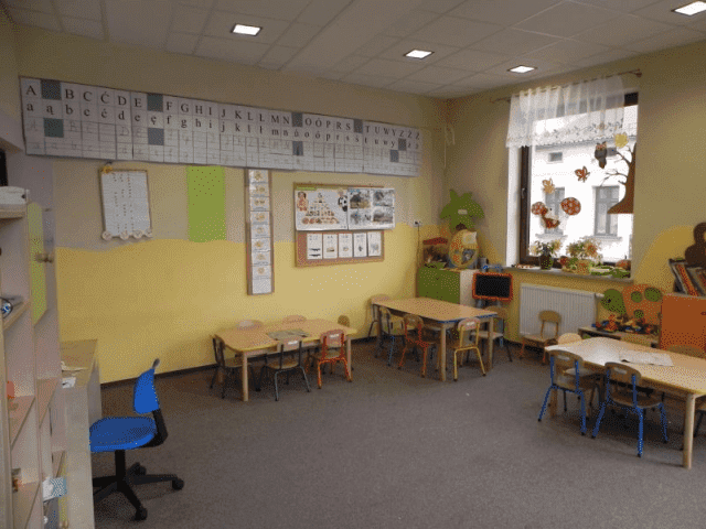 NIEPUBLICZNE PRZEDSZKOLE ARTYSTYCZNO - JĘZYKOWE "BŁĘKITNA LAGUNA"