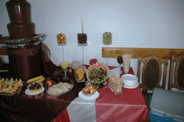 Restauracja Dom Weselny Gościniec Bzeziny
Julianna i Stanisław Kolebscy