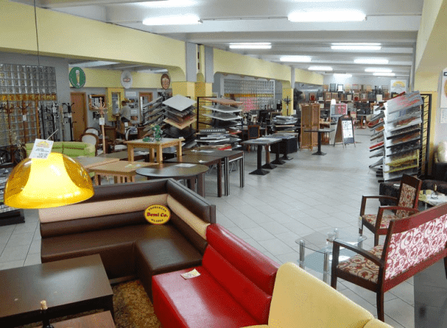 Demi Co. Producent mebli do restauracji, hoteli i foodcourtów