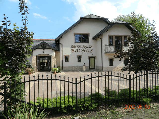 Restauracja i Pokoje Hotelowe "Bachus"