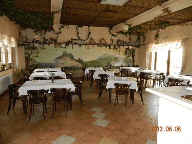 Restauracja i Pokoje Hotelowe "Bachus"