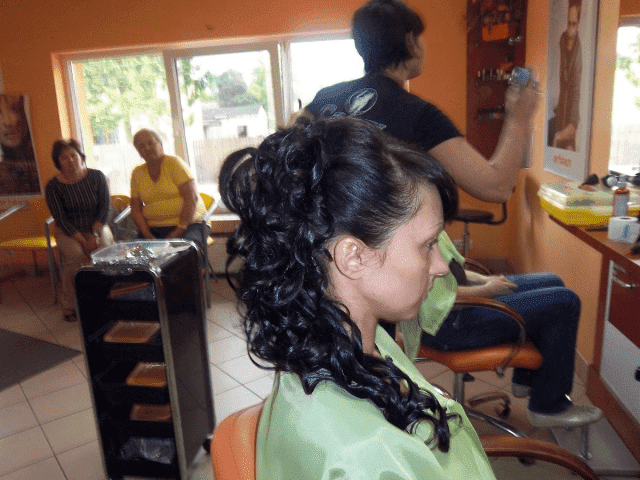 U Magdy. Salon fryzjersko-kosmetyczny