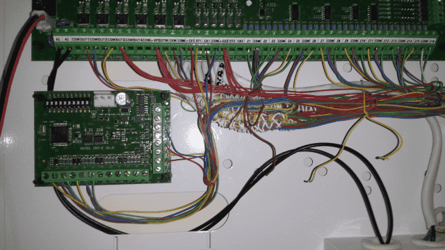 KRIBAR-ELEKTROENERGETYKA  -  Elektryk. Kompleksowe elektroinstalacje.