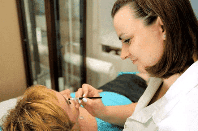 Przystań Piękna, kosmetyka twarzy i ciała, makijaż permanentny, manicure, pedicure