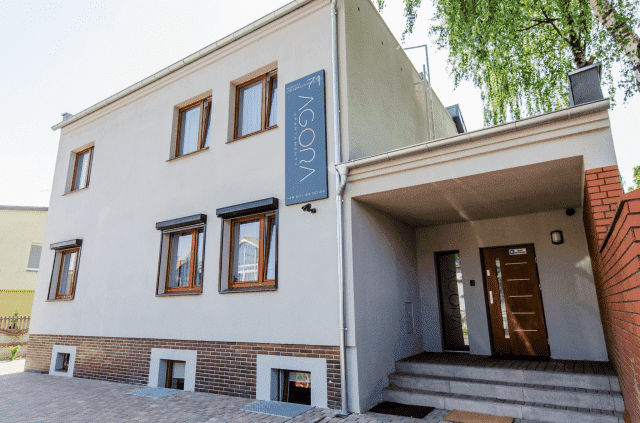 ALEKSANDRA LASKOWSKA AGORA