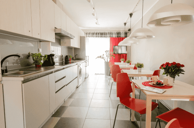 ALEKSANDRA LASKOWSKA AGORA