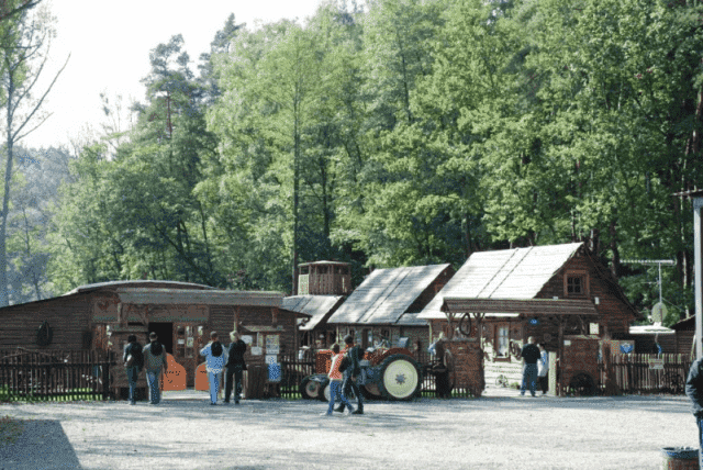 GOSPODARSTWO AGROTURYSTYCZNE "ROGATE RANCZO"