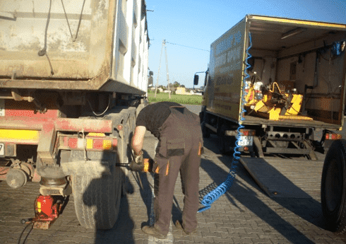 Mobilny i Stacjonarny Serwis Opon